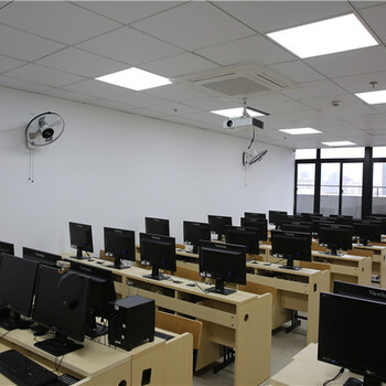 上海軟件工程師培訓全攻略 從Java開發到大數據技術的職業躍遷之路